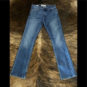 Men Hollister Epic Flex Bootcut medium wash denim. Size 29x32.